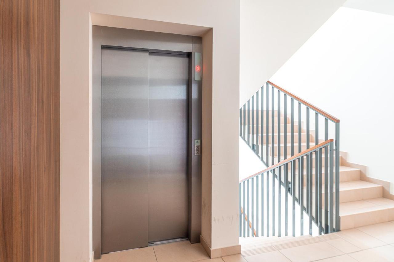 Wroclawska Comfort Apartment Krakow Luaran gambar