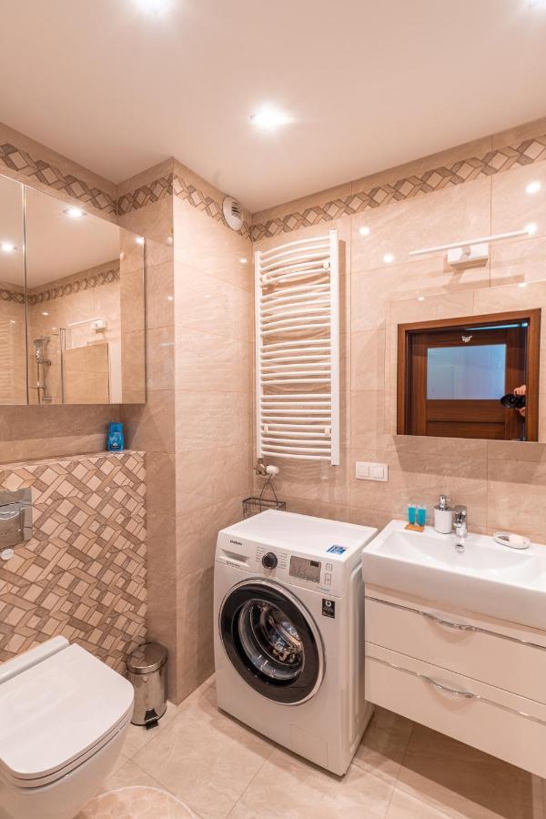 Wroclawska Comfort Apartment Krakow Luaran gambar